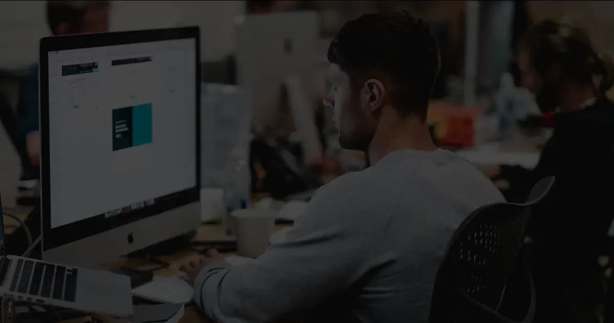 Descubriendo Git: Características Clave y Ventajas del Control de Versiones Distribuido